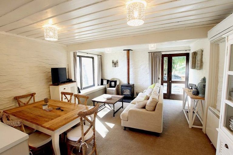 Photo of property in 65 Arrowtn-lke Hayes Road, Lake Hayes, Queenstown, 9371