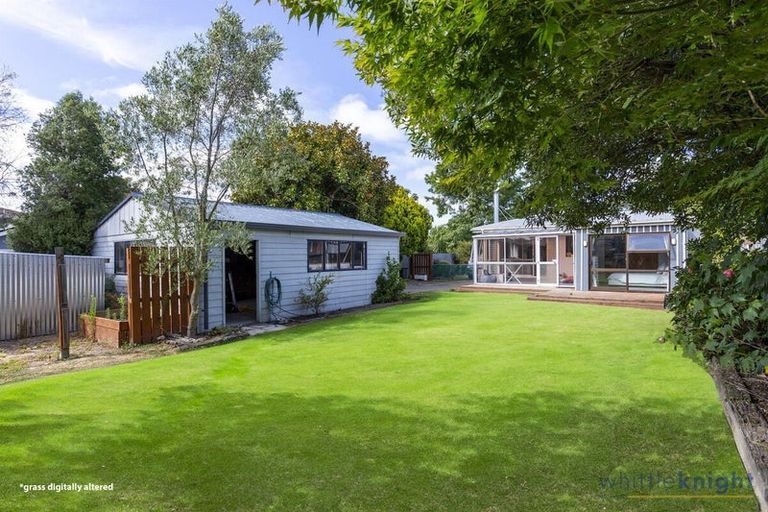 Photo of property in 422 Yaldhurst Road, Russley, Christchurch, 8042