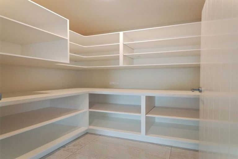 Photo of property in 4 Keeper Close, Woodend, 7610