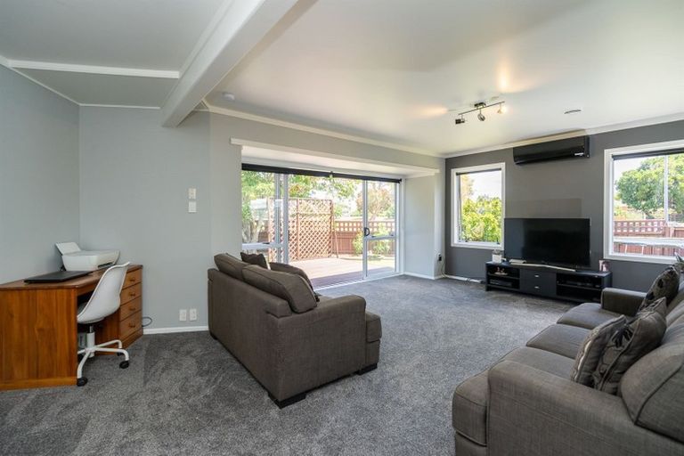 Photo of property in 21 Larnach Street, St Andrews, Hamilton, 3200