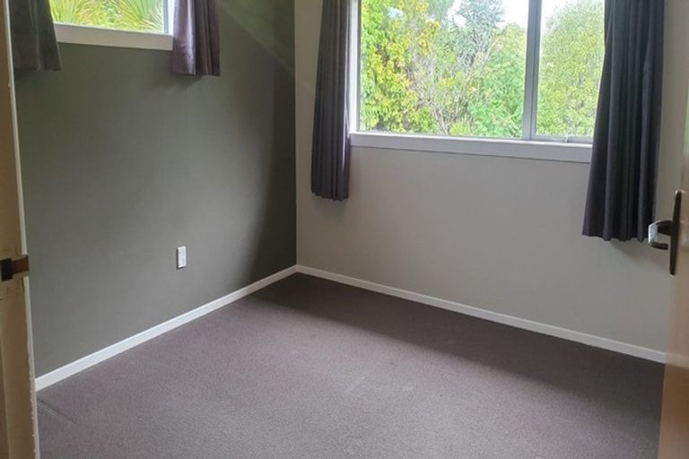 Photo of property in 70 Grant Road, Otatara, Invercargill, 9879