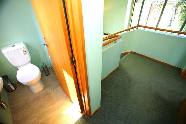 Photo of property in 262a Mount Pleasant Road, Mount Pleasant, Christchurch, 8081