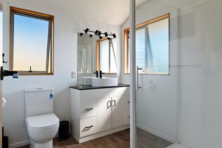 Photo of property in 18 Clairmont Heights, Stoke, Nelson, 7011