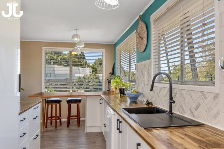 Photo of property in 110 Coopers Road, Gate Pa, Tauranga, 3112