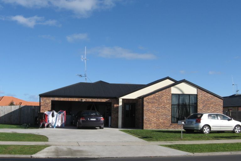 Photo of property in 47 Cate Road, Rototuna North, Hamilton, 3210