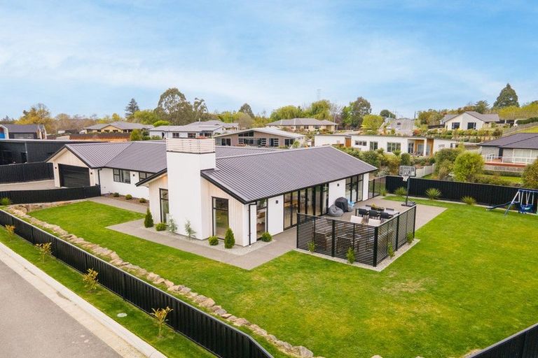 Photo of property in 43 Meadowstone Street, Gleniti, Timaru, 7910