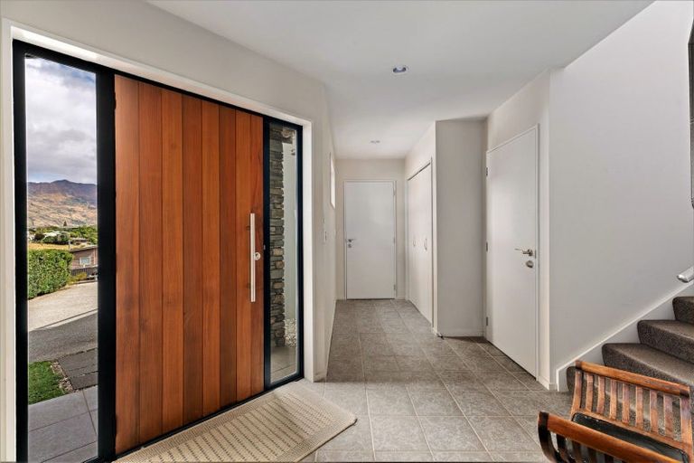 Photo of property in 107b Kings Drive, Wanaka, 9305