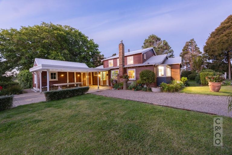 Photo of property in 218 Pomona Road, Kumeu, 0891