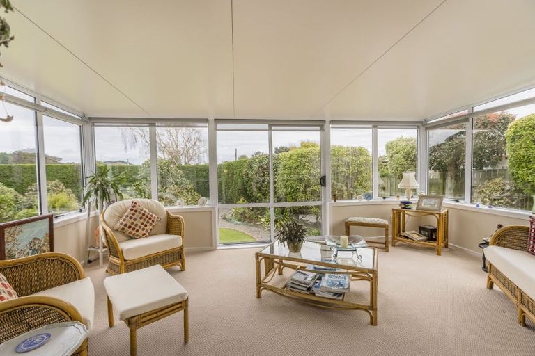 Photo of property in 75 Elizabeth Street, Waikanae, 5036
