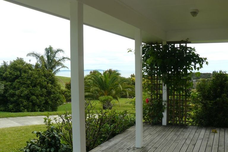 Photo of property in 5 Spicer Road, Cable Bay, 0420