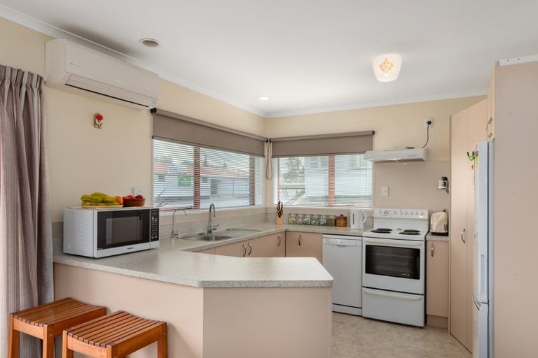 Photo of property in 1/122 Kenny Street, Waihi, 3610