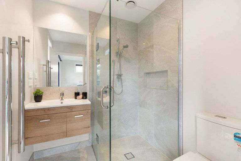 Photo of property in 2 Te Ia Terrace, Cambridge, 3434