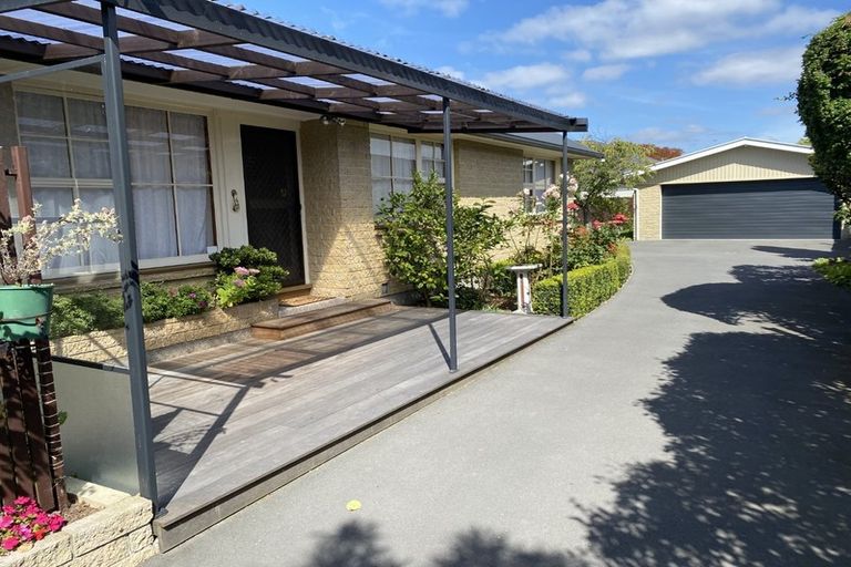 Photo of property in 77 Halberg Street, Dallington, Christchurch, 8061