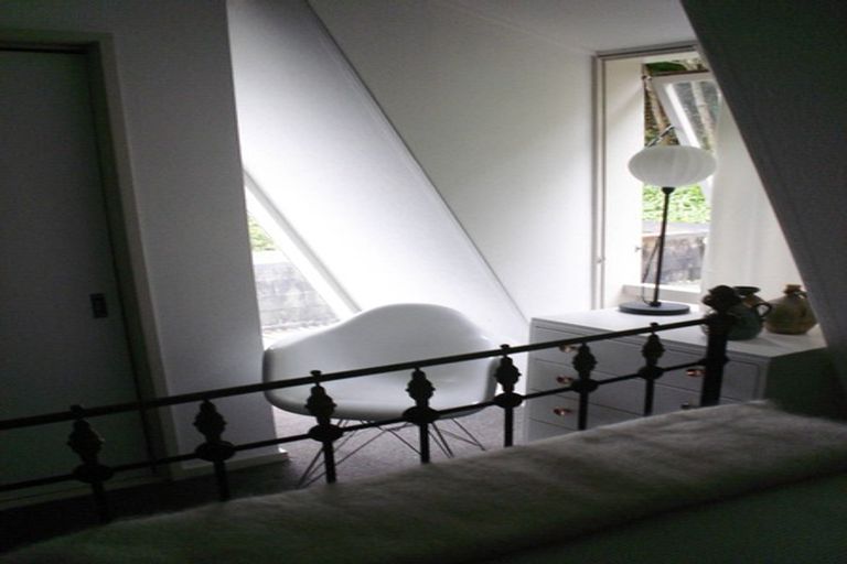 Photo of property in 26a Ranelagh Street, Karori, Wellington, 6012