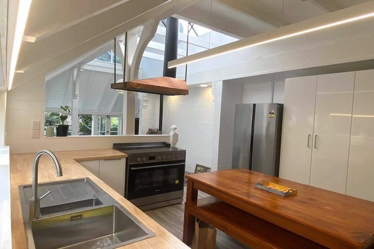 Photo of property in 184 Tinakori Road, Thorndon, Wellington, 6011