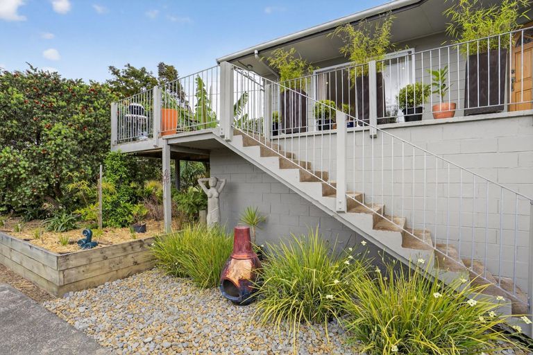 Photo of property in 1893 Paparoa Valley Road, Paparoa, 0571