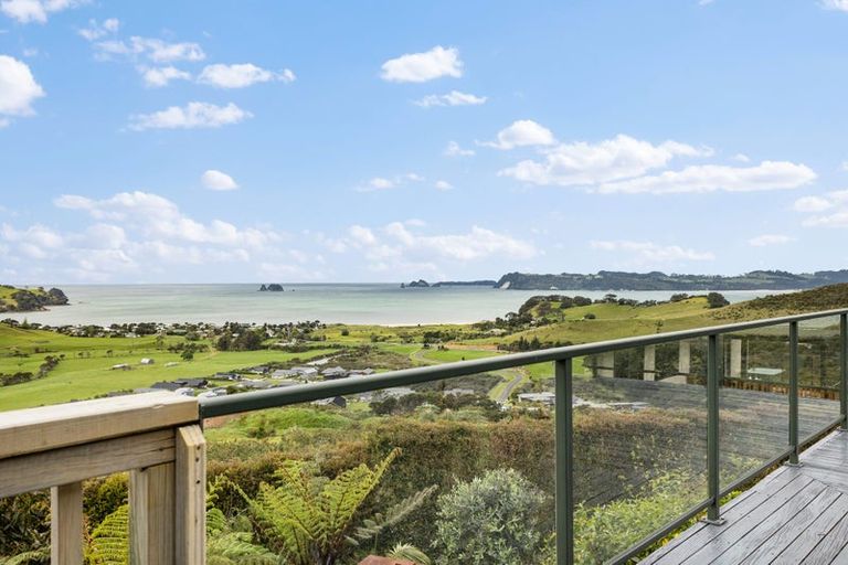 Photo of property in 152 Centennial Drive, Whitianga, 3510