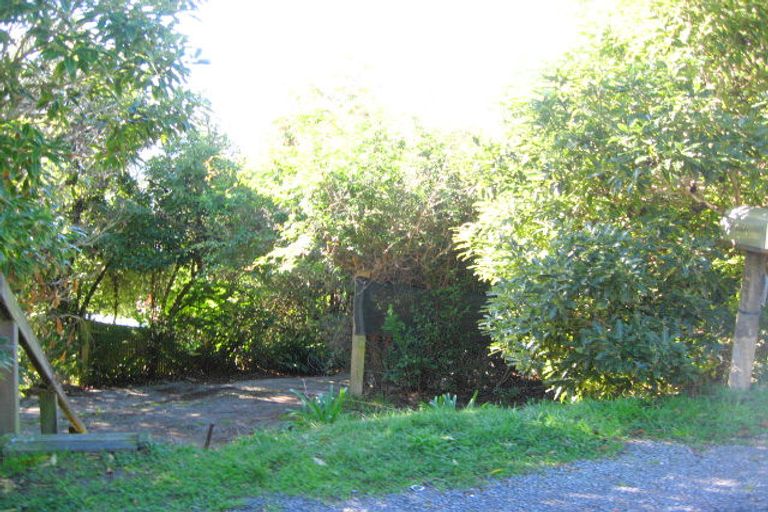 Photo of property in 27 Merlincote Crescent, Governors Bay, Lyttelton, 8971