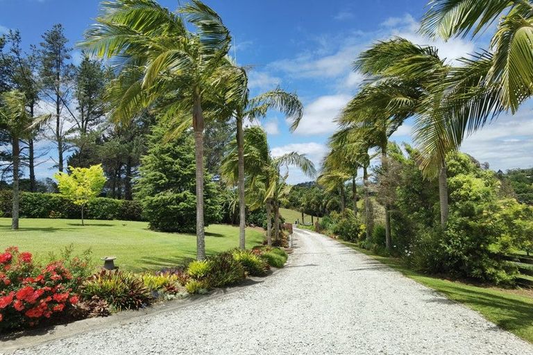 Photo of property in 94 Mccaughan Road, Kerikeri, 0294