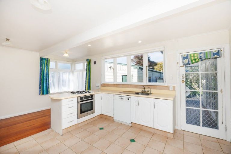 Photo of property in 228 Tremaine Avenue, Highbury, Palmerston North, 4412