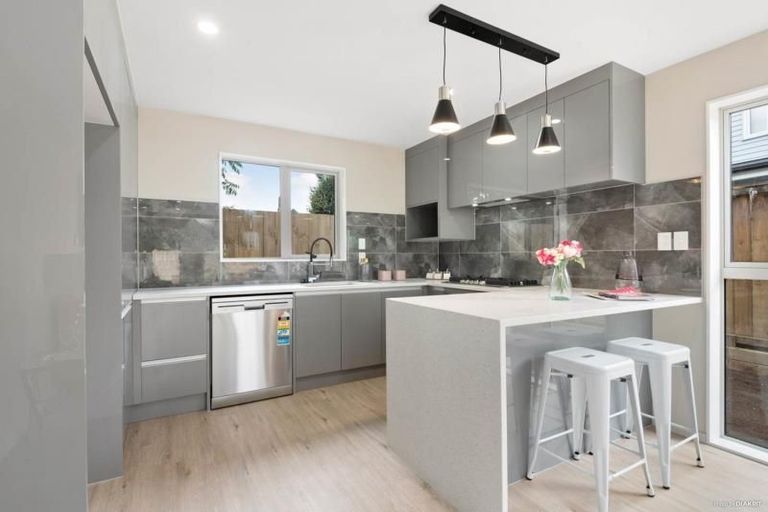 Photo of property in 12b Fernaig Street, Papakura, 2110