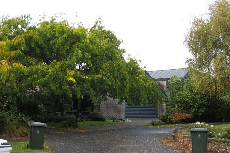 Photo of property in 11 Tripp Place, Ilam, Christchurch, 8041