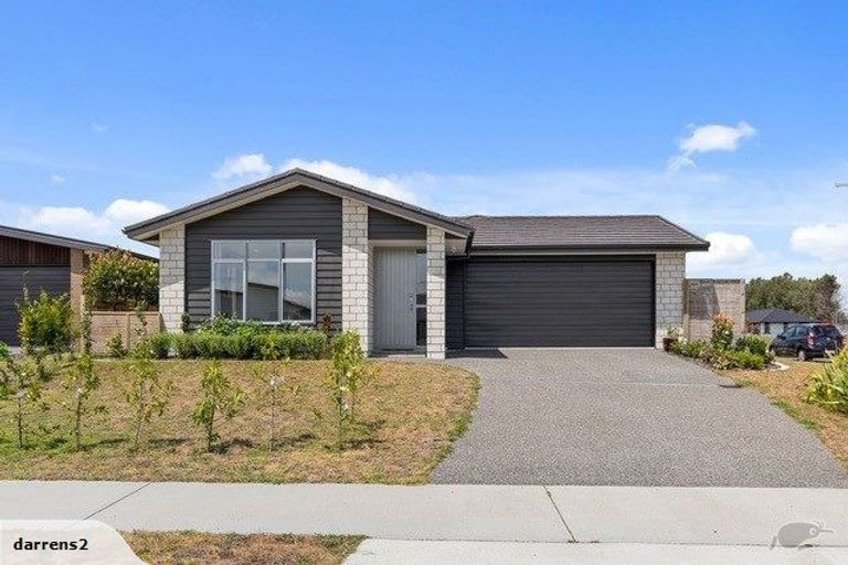Photo of property in 2 Plantation Way, Papamoa, 3118