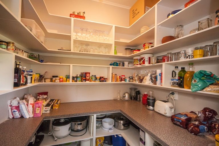 Photo of property in 308 Hewitts Road, Linton, Palmerston North, 4472