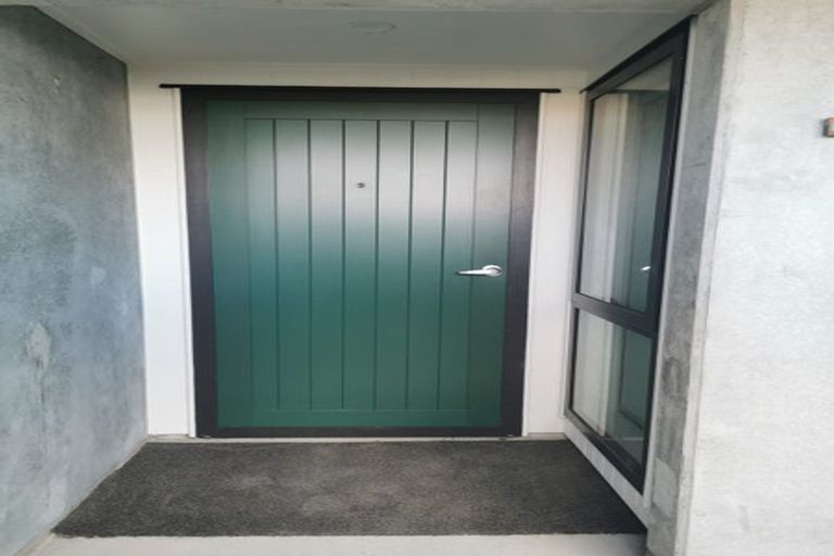 Photo of property in 206/9 East Street, Papakura, 2110