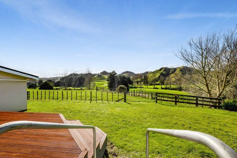 Photo of property in 2625 Ohura Road, Strathmore, Stratford, 4392