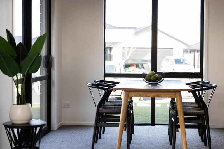 Photo of property in 37 Candlesticks Crescent, Lincoln, 7608