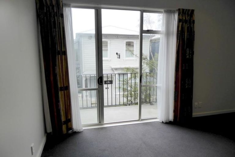 Photo of property in De Vere Apartments, 25/23 Tennyson Street, Te Aro, Wellington, 6011