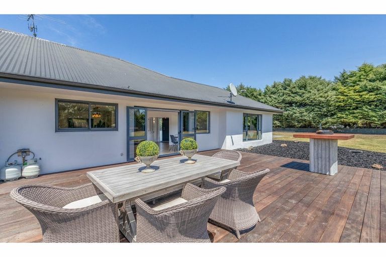 Photo of property in 384 No 10 Road, Swannanoa, Rangiora, 7476