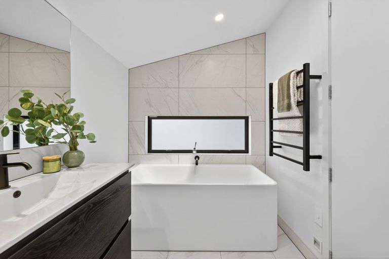 Photo of property in 212 Peterborough Street, Christchurch Central, Christchurch, 8013