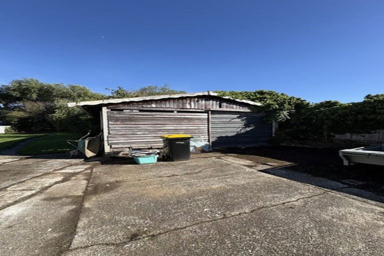 Photo of property in 11 Dyson Street, Strathern, Invercargill, 9812