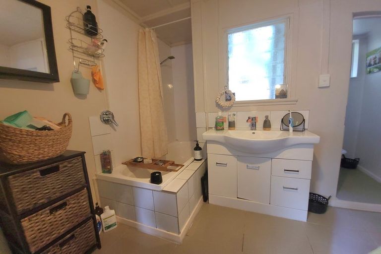 Photo of property in 9 Upland Road, Huia, Auckland, 0604