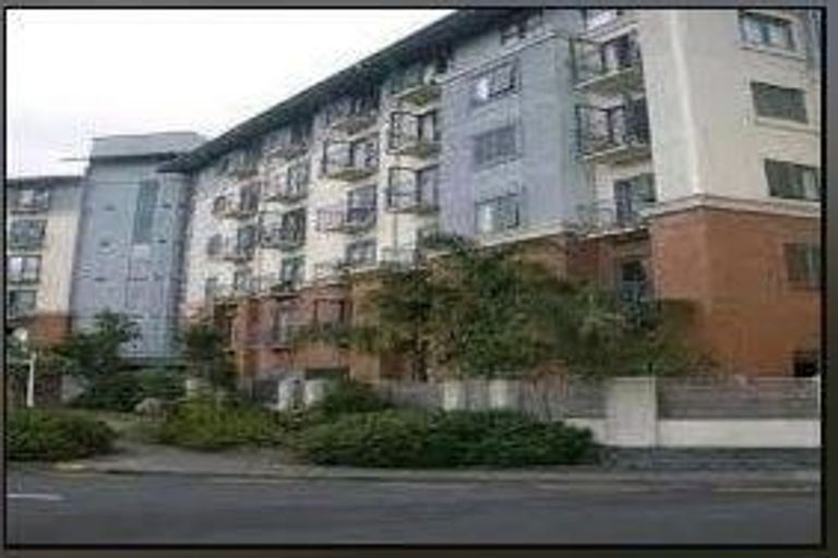 Photo of property in 1g/10 Crown Lynn Place, New Lynn, Auckland, 0600