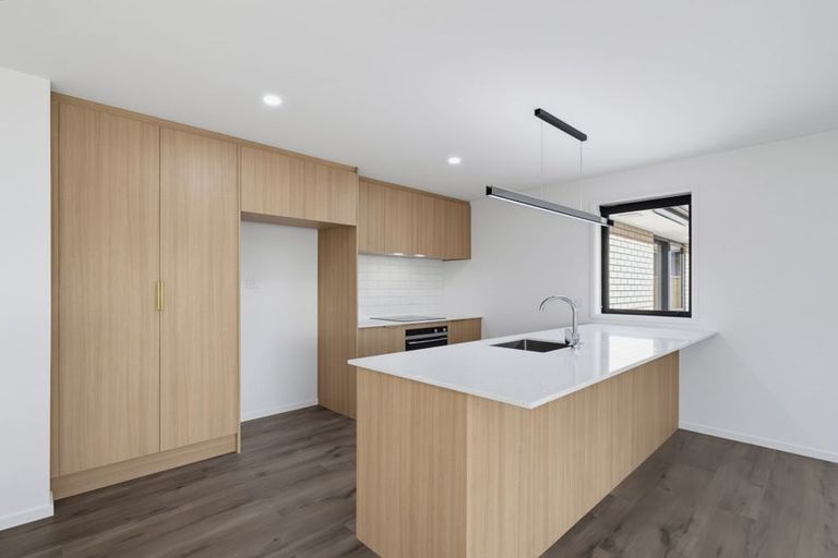 Photo of property in 61 Bill Harvey Drive, Halswell, 8025