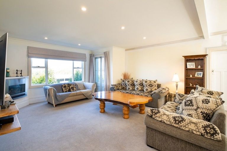 Photo of property in 7 Sealy Road, Bluff Hill, Napier, 4110