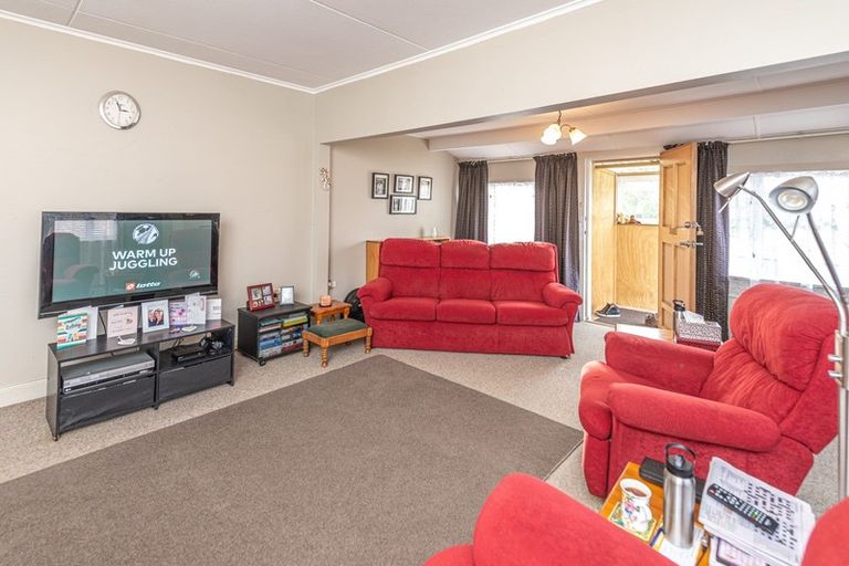 Photo of property in 69 Bignell Street, Gonville, Whanganui, 4501