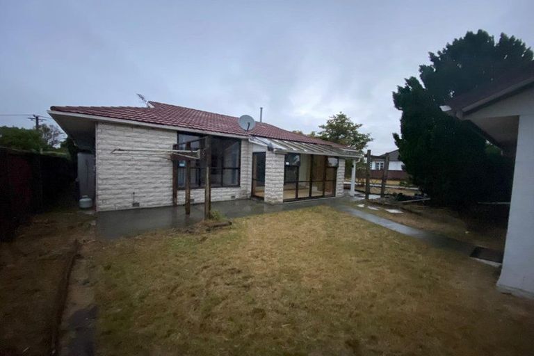 Photo of property in 2 Resolution Place, Bryndwr, Christchurch, 8053