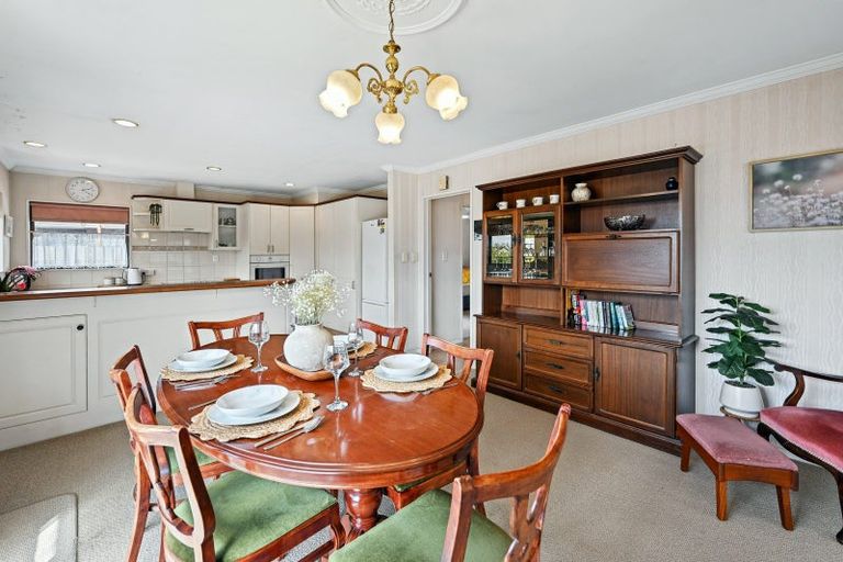 Photo of property in 30 Seddon Street, Glenholme, Rotorua, 3010