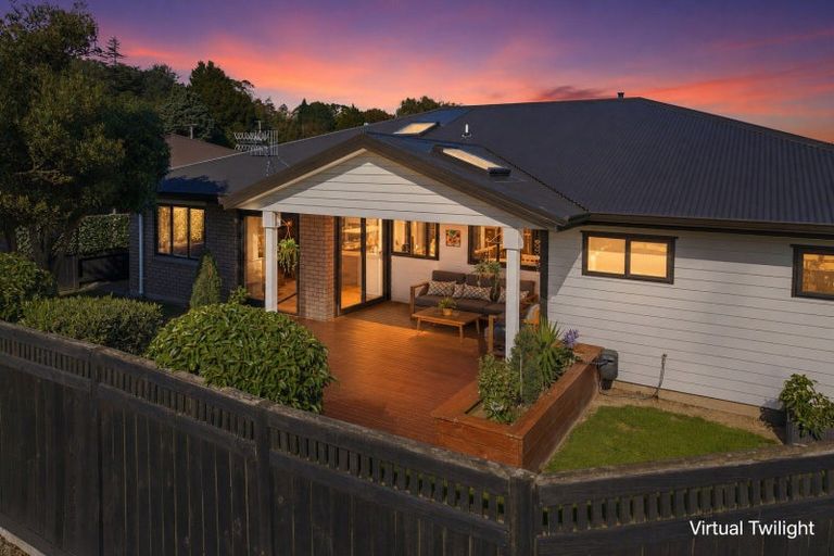 Photo of property in 1 Kauri Place, Pahiatua, 4910