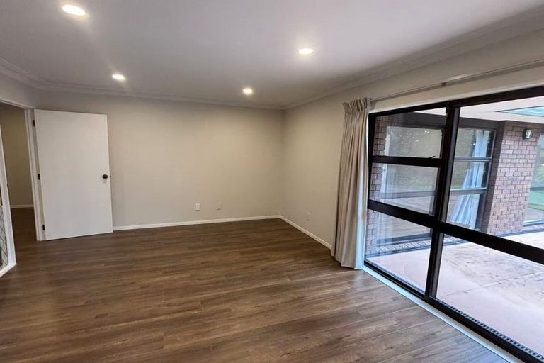 Photo of property in 7 Millhouse Drive, Northpark, Auckland, 2013