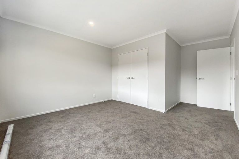 Photo of property in 147 Amesbury Drive, Churton Park, Wellington, 6037
