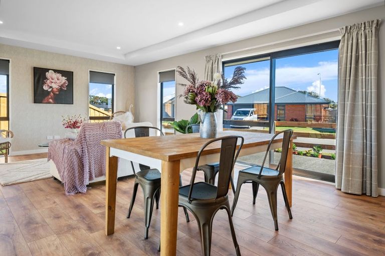 Photo of property in 2 Kotua Street, Woodend, 7610