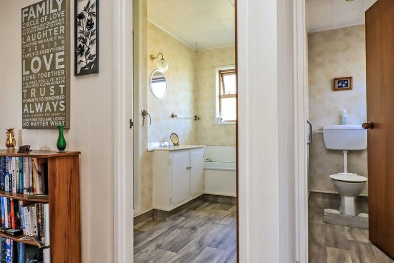 Photo of property in 58c Napier Road, Havelock North, 4130