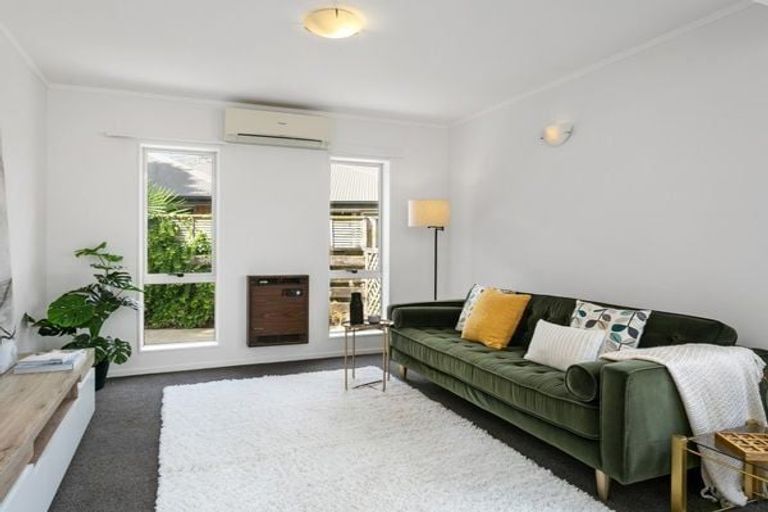 Photo of property in 11a Keats Terrace, Leamington, Cambridge, 3432