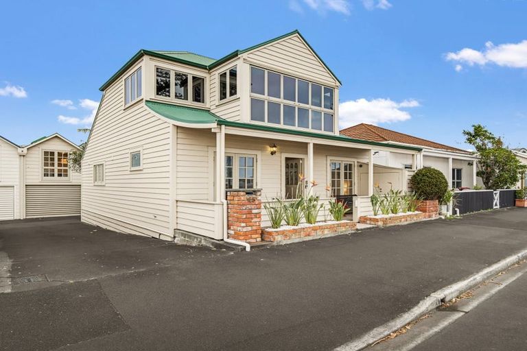Photo of property in 45 Hardinge Road, Ahuriri, Napier, 4110