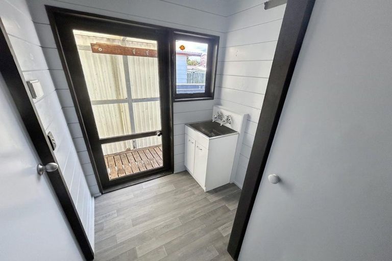 Photo of property in 22 Raupo Street, Castlecliff, Whanganui, 4501